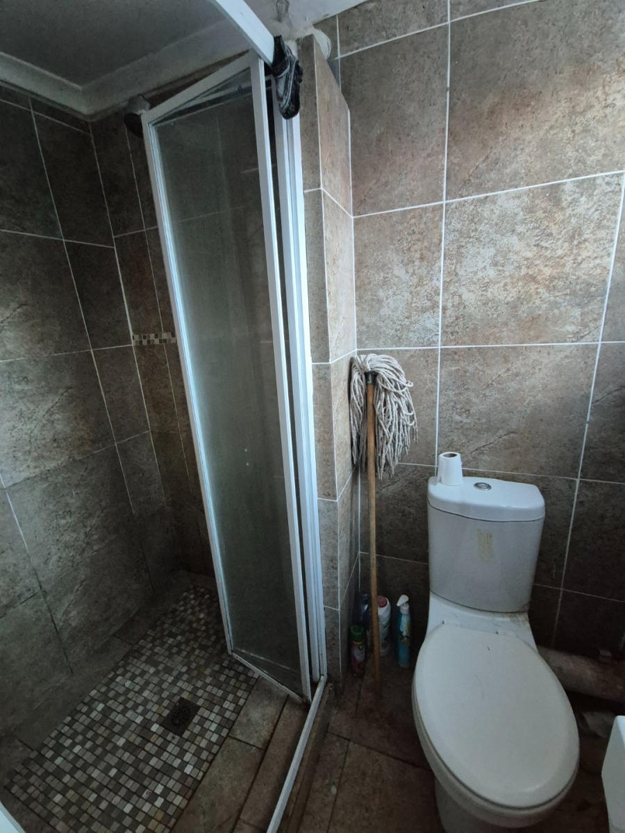 2 Bedroom Property for Sale in Zwide Eastern Cape